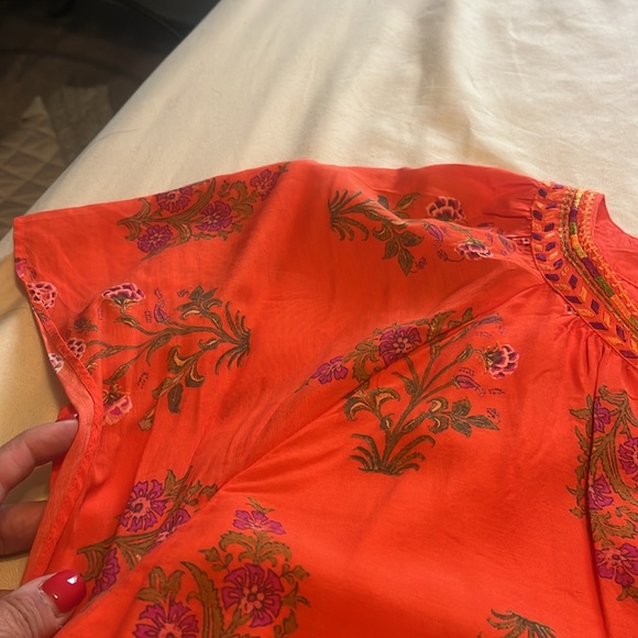 Sundance Size L Gorgeous pull on floral dress with embroidered bodice . - Picture 4 of 6